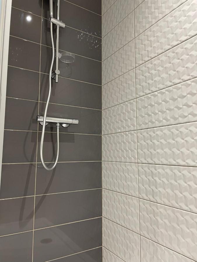 בורדו Magnifique Appartement Pour 2 Avec Climatisation Et Belle Pierre Bordelaise מראה חיצוני תמונה